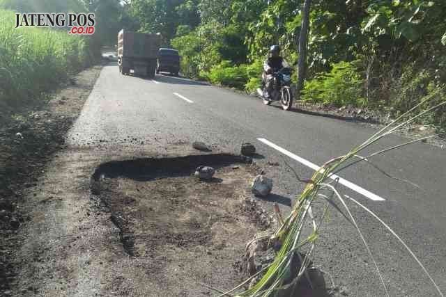 241 Kilometer Jalan di Klaten Rusak