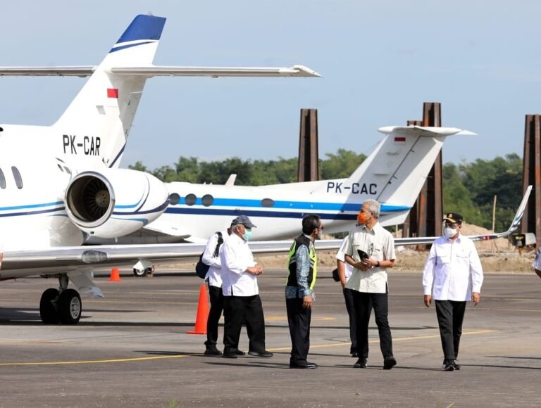 Gubernur Jateng Bersama Sejumlah Menteri Tinjau Pembangunan Bandara Ngloram