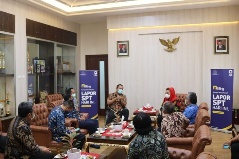 Patuh Pajak, Walikota dan Wakil Walikota Semarang Lapor SPT