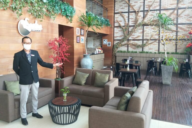 Santan Resto Lengkapi Kulinari Hotel @HOM