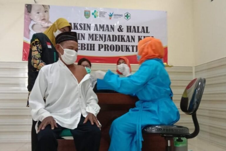 Pemkab Kudus Telah Suntik Vaksin 6.966 Lansia