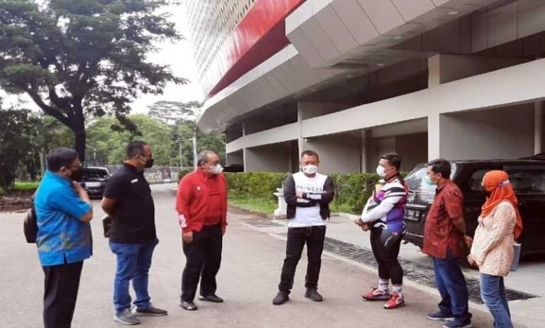 LIB Simulasi Prokes Piala Menpora di Manahan