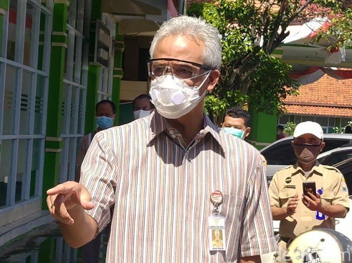 PPKM Level 4 Boleh Makan di Tempat, Daerah Aglomerasi Diperketat