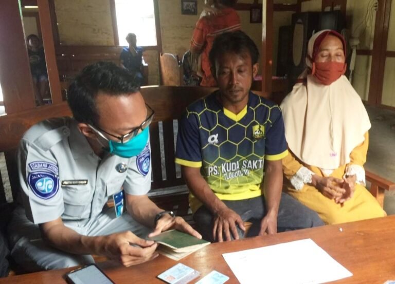 Ahli Waris Korban Kecelakaan Grobogan Terima Santunan Jasa Raharja