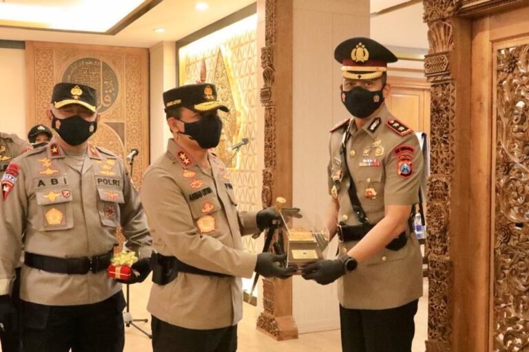 Kapolda Jateng Pimpin Demak dan Rembang