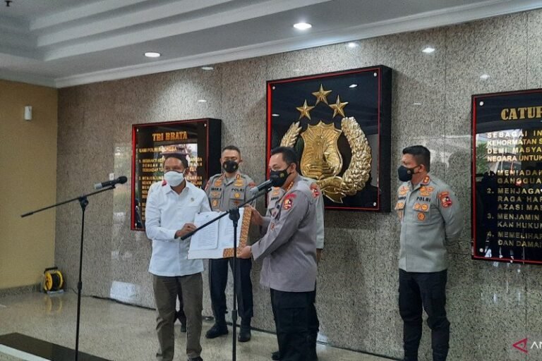 Kapolri Izinkan Liga 1 dengan Prokes Ketat