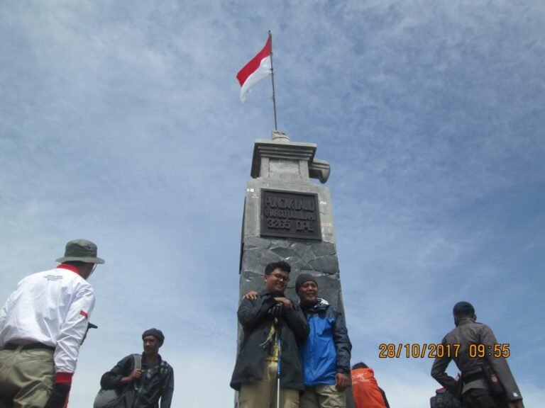 Pendakian Lawu dan Sejumlah Objek Wisata Diizinkan Buka