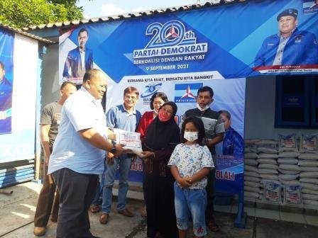 Partai Demokrat Boyolali Bagikan 350 Paket Sembako ke Masyarakat