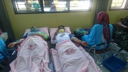 Fatayat Kerjo Gelar Donor Darah Kebhinekaan
