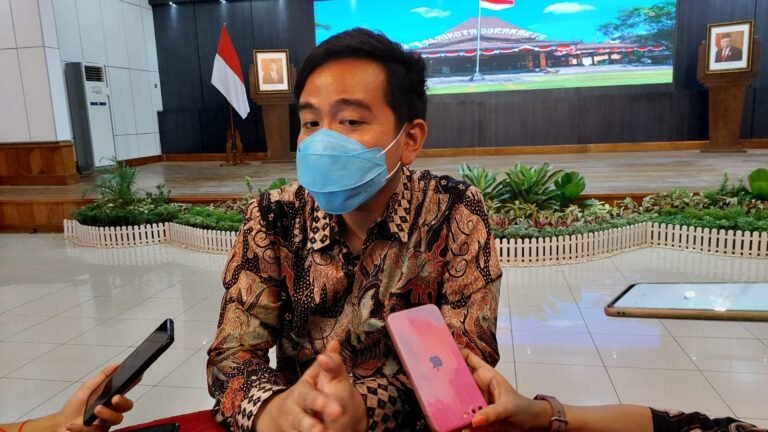 Digitalisasi UMKM Gibran Ajak Warga Solo Bangkit Bersama Pulihkan Ekonomi