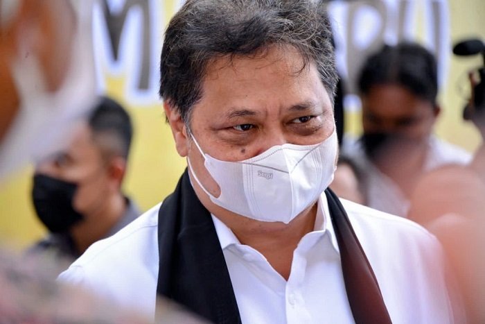 Kasus Turun Tajam, PPKM Tetap Dilanjutkan