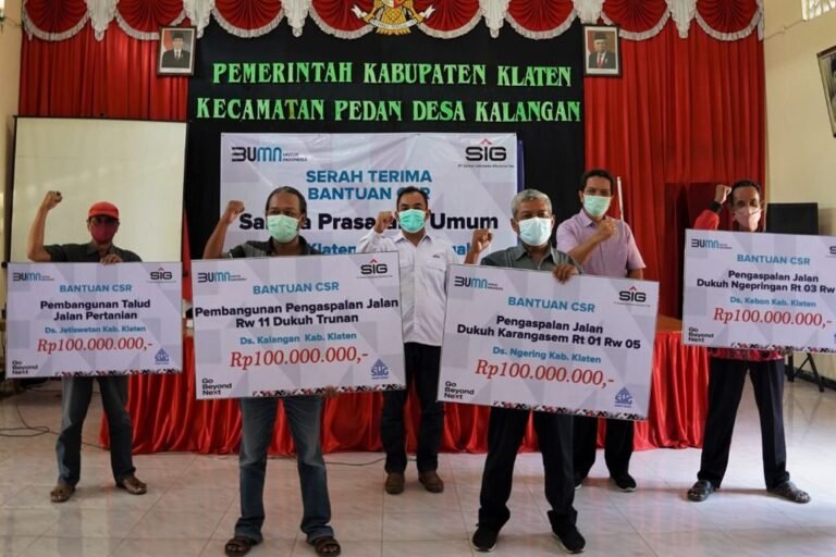 SIG Salurkan Bantuan Rp725 Juta di Jateng
