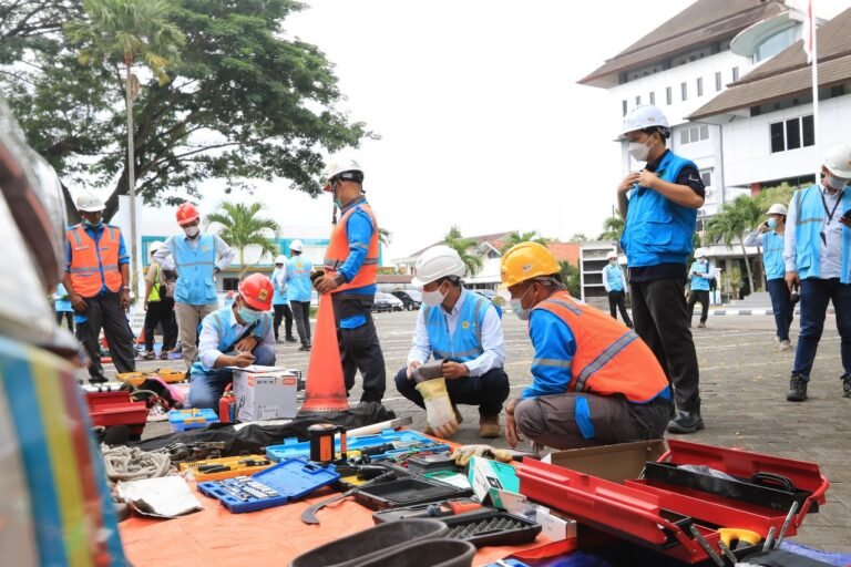 PLN Gelar Apel Siaga Hadapi Musim Penghujan