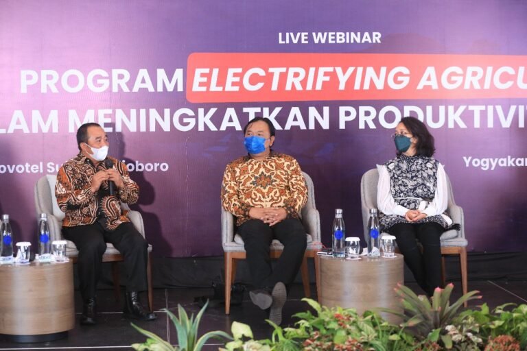 PLN Geber Program Electrifying Agriculture di DIY