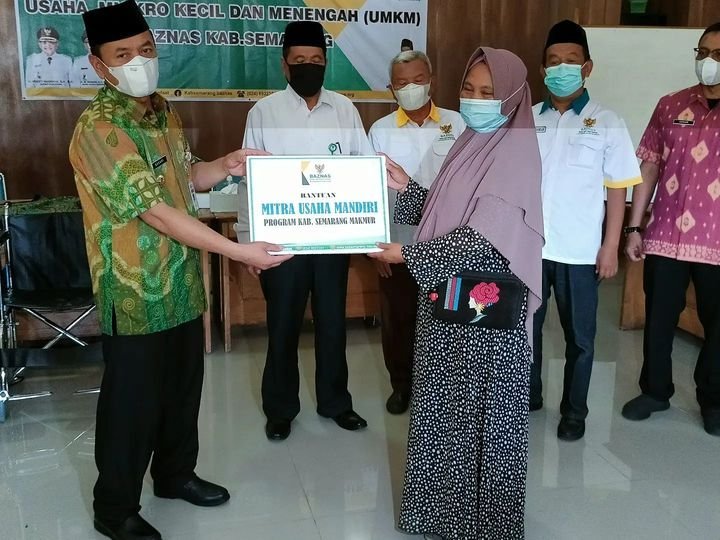 Nyaris Gulung Tikar, Puluhan UMKM Terdampak Pandemi Dapat Bantuan
