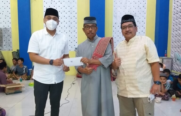 Baznas – SDS Bandarharjo Resik – resik Masjid