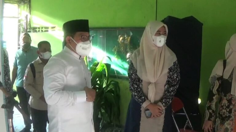 Cak Imin Lounching SOP Penanganan Kekerasan Seksual di Pesantren Putri, Ponpes Al Mubarok, Mranggen