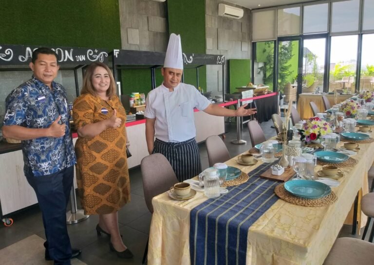 Sajikan Menu Spesial Buka Bersama “HIJRAH”