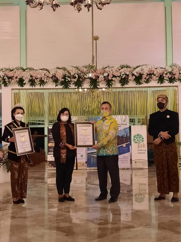 Catatkan Rekor MURI, bank bjb Fasilitasi Masyarakat Keraton Solo Berinvestasi di Pasar Modal