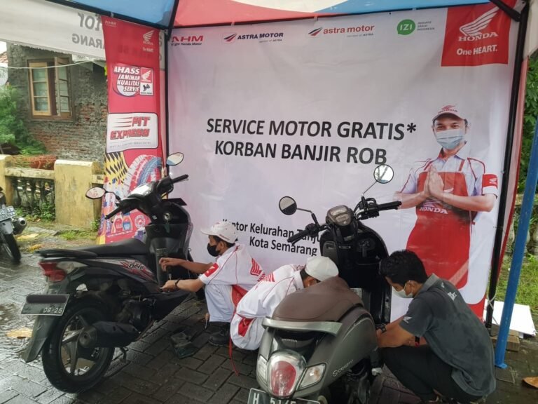 AHASS, AHM, & IZI Siapkan Service Motor Gratis