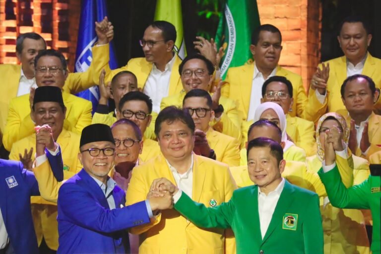KIB Tandatangi Kerja Sama, Golkar Sambut Sahabat PAN dan PPP