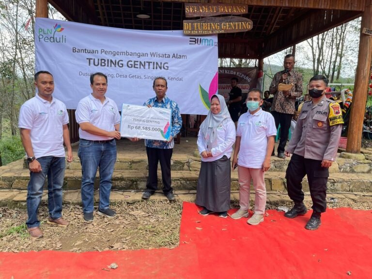 PLN Bantu Pengembangan Wisata ‘Tubing Genting’