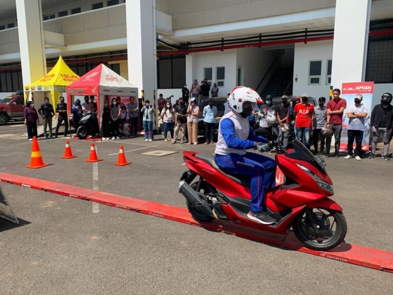 Cari Aman Dengan Pola Hidup Sehat Berkendara & Berlalu Lintas
