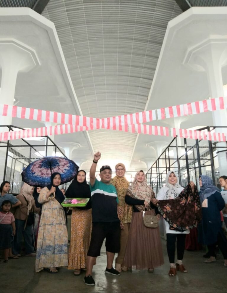Johar Fashion Show  Ajak Pedagang Kreatif