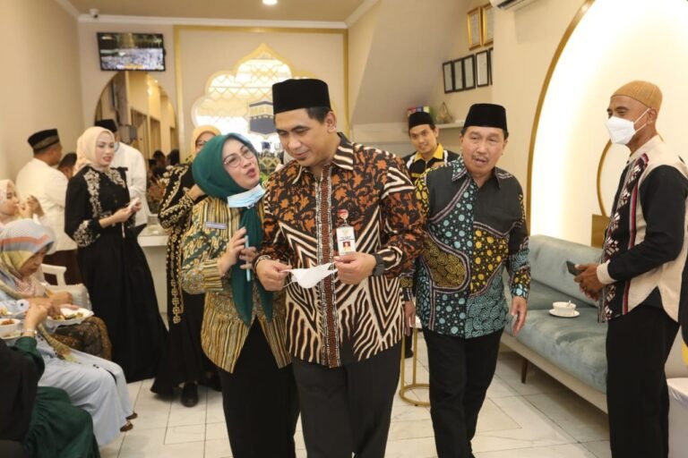 Wagub Ingatkan Jangan Mudah Tergiur Kemudahan Umroh dan Haji