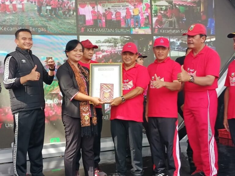 Pecahkan Rekor MURI Minum Kopi Gula Aren Massal, Bupati Semarang Ingin Potensi Daerah Mendunia