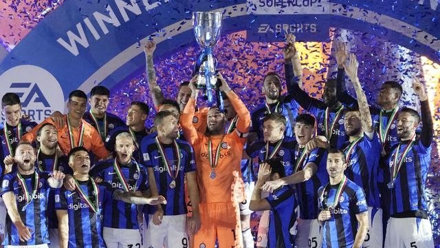Inter Juara Piala Super Italia