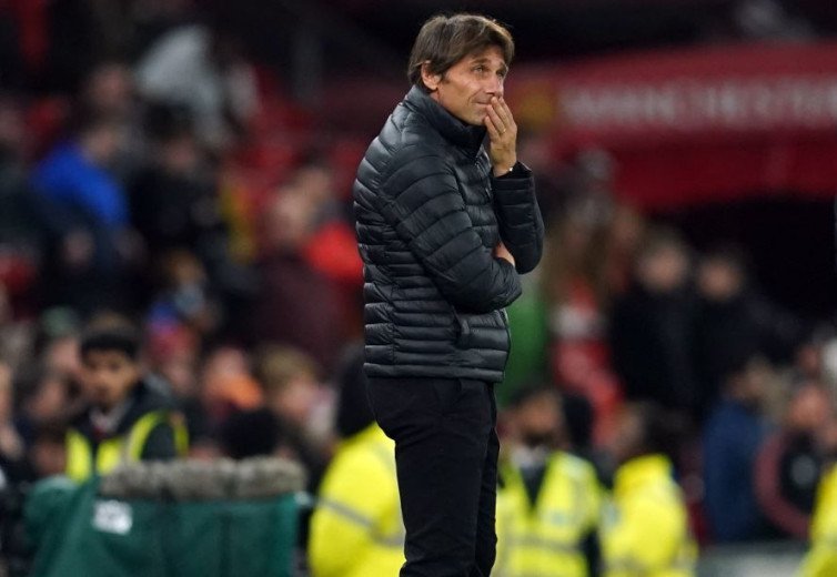 Siapa Pengganti Conte