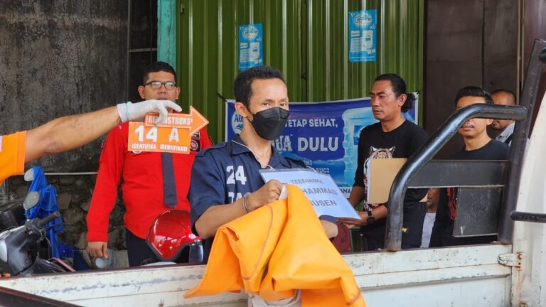 Jalani 102 Adegan Rekonstruksi, Husen Tusuk Korban, Dimutilasi lalu Dicor