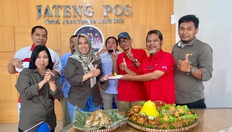 Doa Bersama dan Bakti Sosial HUT ke-11 Jateng Pos