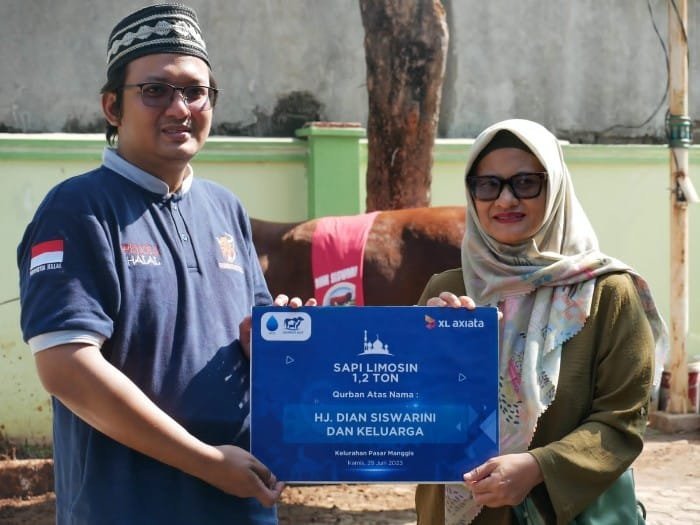 MTXL Axiata Salurkan Hewan Kurban untuk Masyarakat