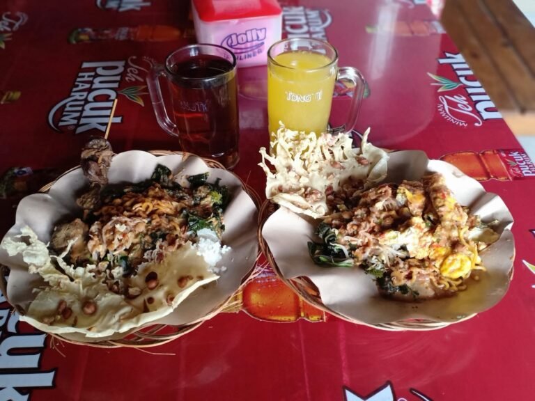 Pecel Yu Kini, Langganan Pak Ganjar di Ungaran