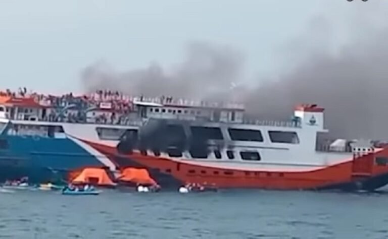 Kebakaran Kapal Terbesar di Tegal, 52 Unit Kerugian Capai Rp 150 Miliar