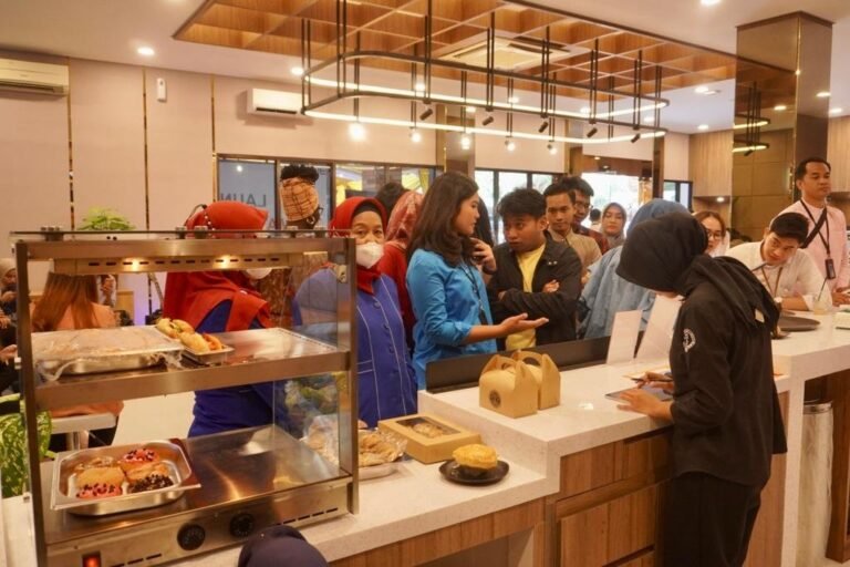 Pertama di Semarang, BNI bersama Identix Coffee Luncurkan Thematic Banking Cafe