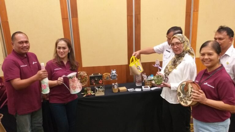 Patra Semarang Edukasi Warga Kelola Daur Ulang Sampah 