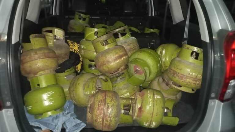 Bobol Toko Klontong 30 Tabung Gas Amblas