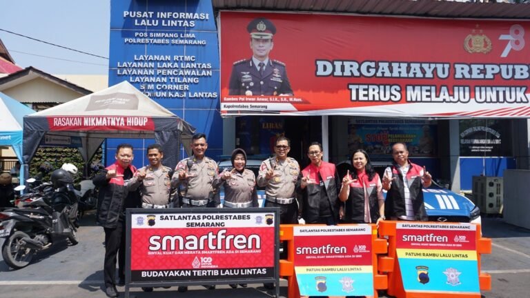 Kolaborasi Bareng Polisi, Smartfren Dukung Aman Berkendara