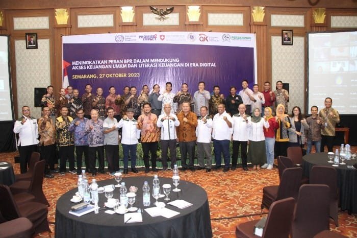 Perbarindo Jateng Luncurkan Mobil Edulite Bank SANI