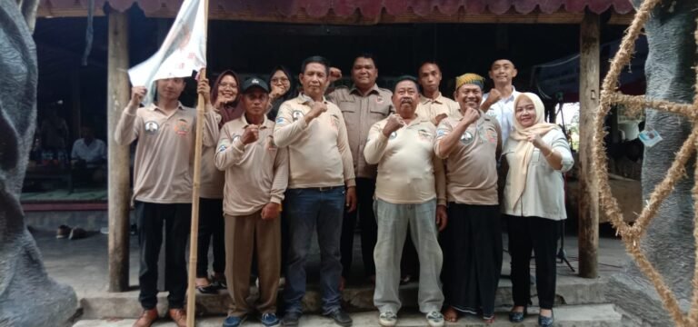 Petani Sukoharjo Deklarasi Tani Merdeka, Siap Menangkan Prabowo-Gibran