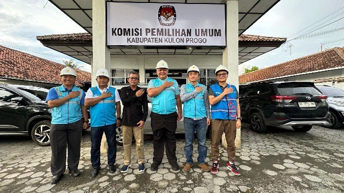 GM PLN UID Jateng DIY Pantau Langsung 121 Posko Siaga Pemilu