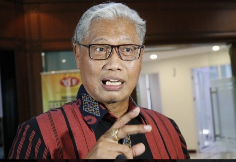 Supriyatno, Mantan Direktur Bank Jateng yang Dilaporkan KPK Temen Kuliah Ganjar di UGM, Dulunya Direktur Bank DIY, Pernah Manggung Bareng Kenny G