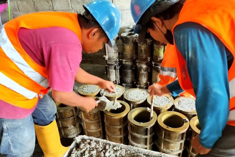 Sisihkan 45 Pesaing, SIG Raih Best Paper Award