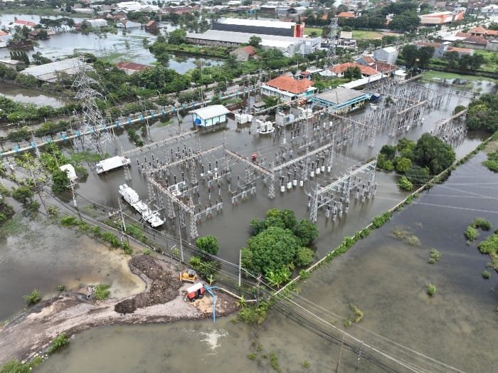 Gardu Induk Kudus Dikepung Banjir, PLN Gerak Cepat Amankan Pasokan Listrik