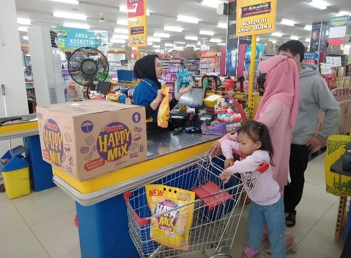 Lebaran Tiba, Kokola Group Luncurkan Produk Terbarunya Happy Mix