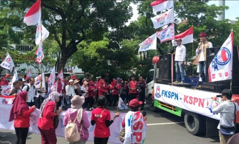 Enam Tuntutan Demo “May Day” di Semarang