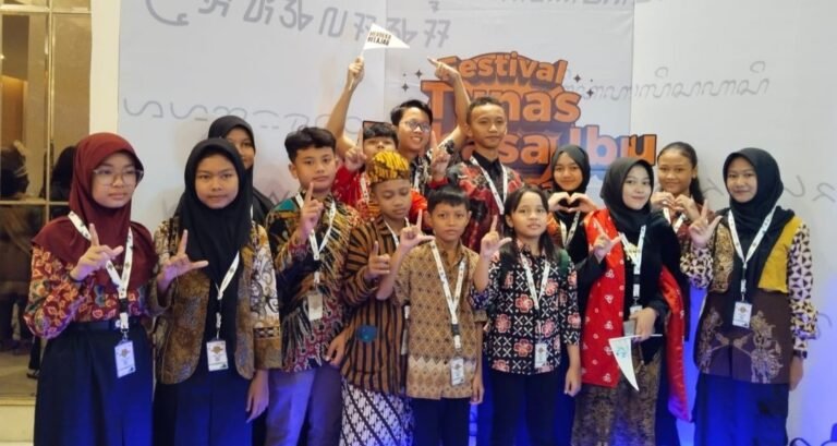 Siswa Juara I FTBI Tingkat Provinsi Jawa Tengah Mengikuti FTBI Nasional di Jakarta